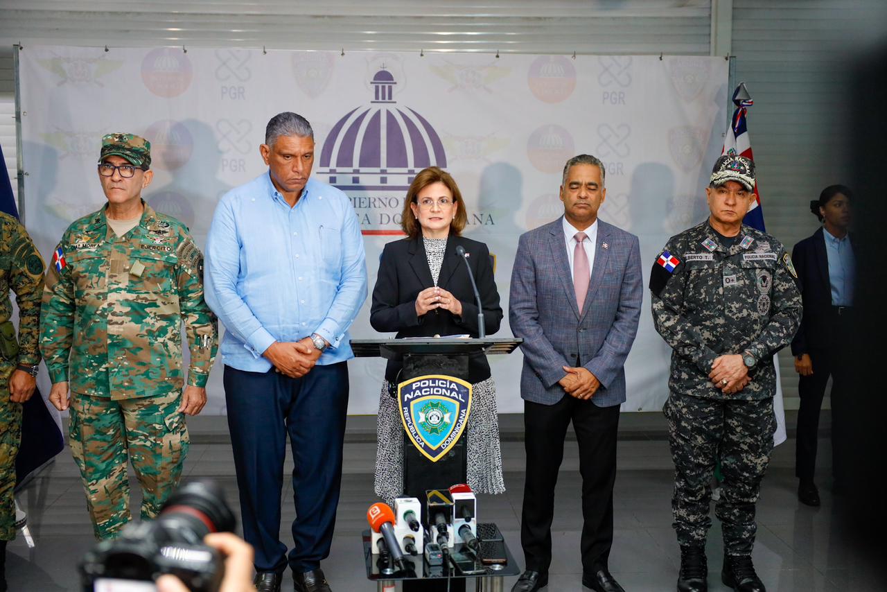 Vicepresidenta Raquel Peña anuncia base de datos de Dirección General de Migración será utilizada en plataforma que maneja la Policía Nacional