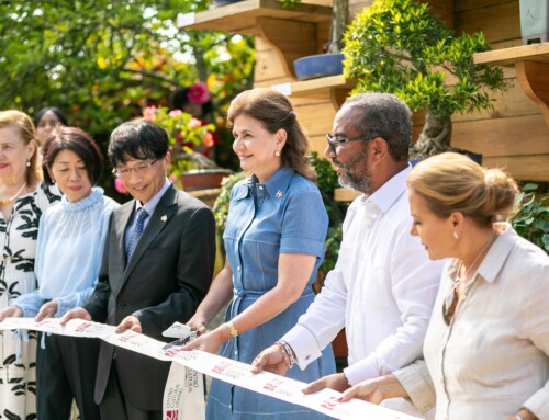 Raquel Peña encabeza inauguración Centro Cultural Liriano con el mayor museo de bonsáis y suiseki de América