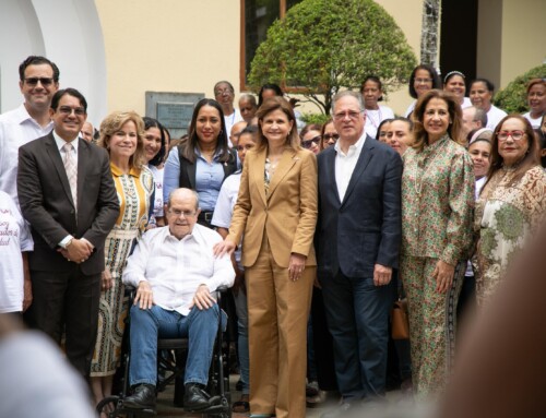 Raquel Peña acompaña a más de 200 líderes en Encuentro de Cooperadores de Salud