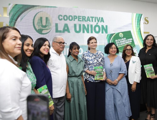 Raquel Peña resalta aportes de la mujer dominicana en lanzamiento de libro de la Cooperativa La Unión