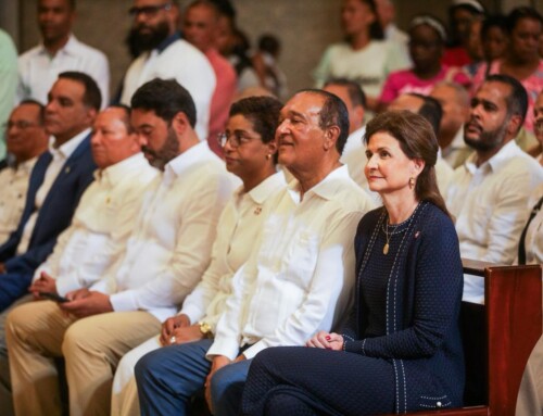 Raquel Peña celebra junto a cientos de choferes su efeméride nacional