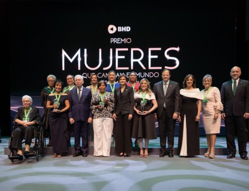 Raquel Peña participa en la ceremonia que celebra la décima edición del Premio Mujeres que Cambian el Mundo