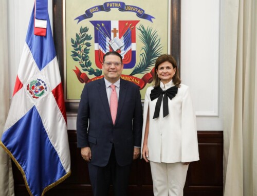 Raquel Peña deja juramentado a Eduardo Sanz Lovatón como ministro de Industria, Comercio y Mipymes