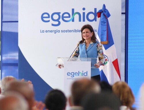 Vicepresidenta Peña inaugura puente en el municipio Los Cacaos