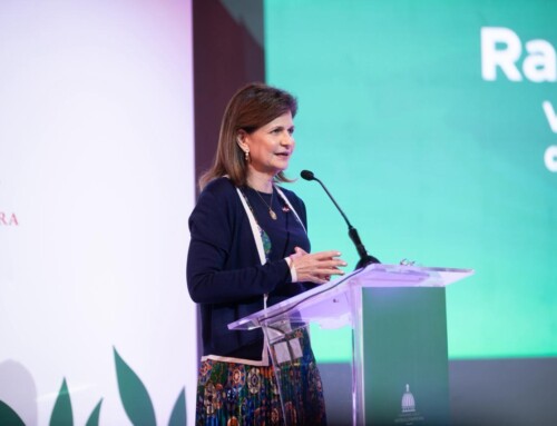 Raquel Peña encabeza inauguración de la Feria Regional del Libro y la Cultura Cibao 2026 en Santiago