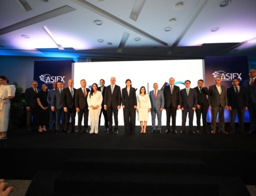Vicepresidenta encabeza celebración del 40 aniversario de ASIEX