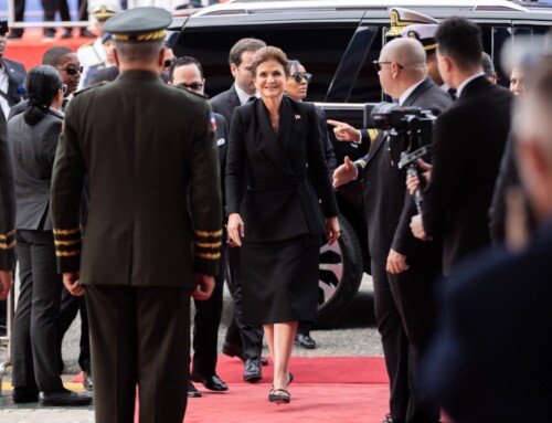 Vicepresidenta Raquel Peña y secretario de Salud de Estados Unidos se reunirán este martes en Washington